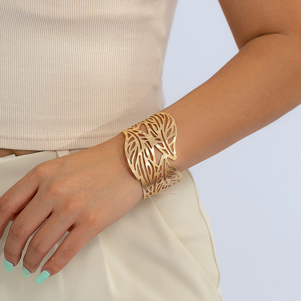 LACTEO Wide Cuff Leaf and Flower Bracelet XPrice Shop