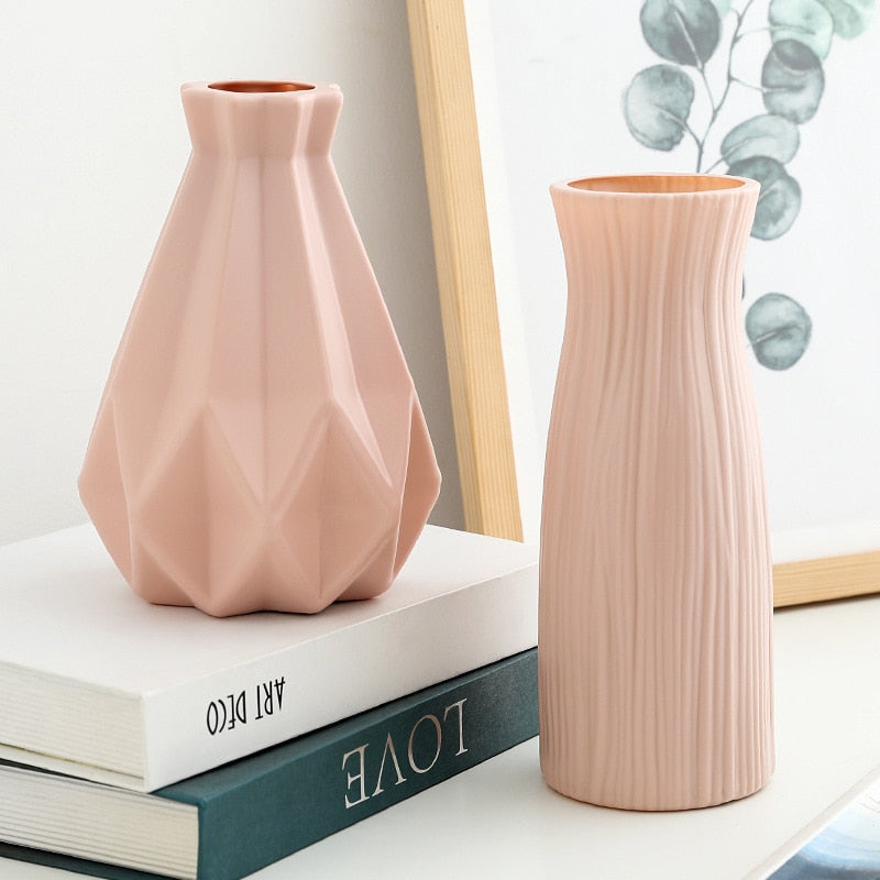 Small Decorative Vase (Multiple Colors) XPrice Shop